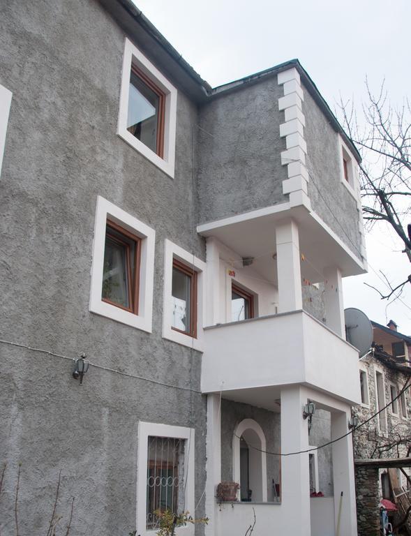 Aste Guesthouse Tropoje Eksteriør billede